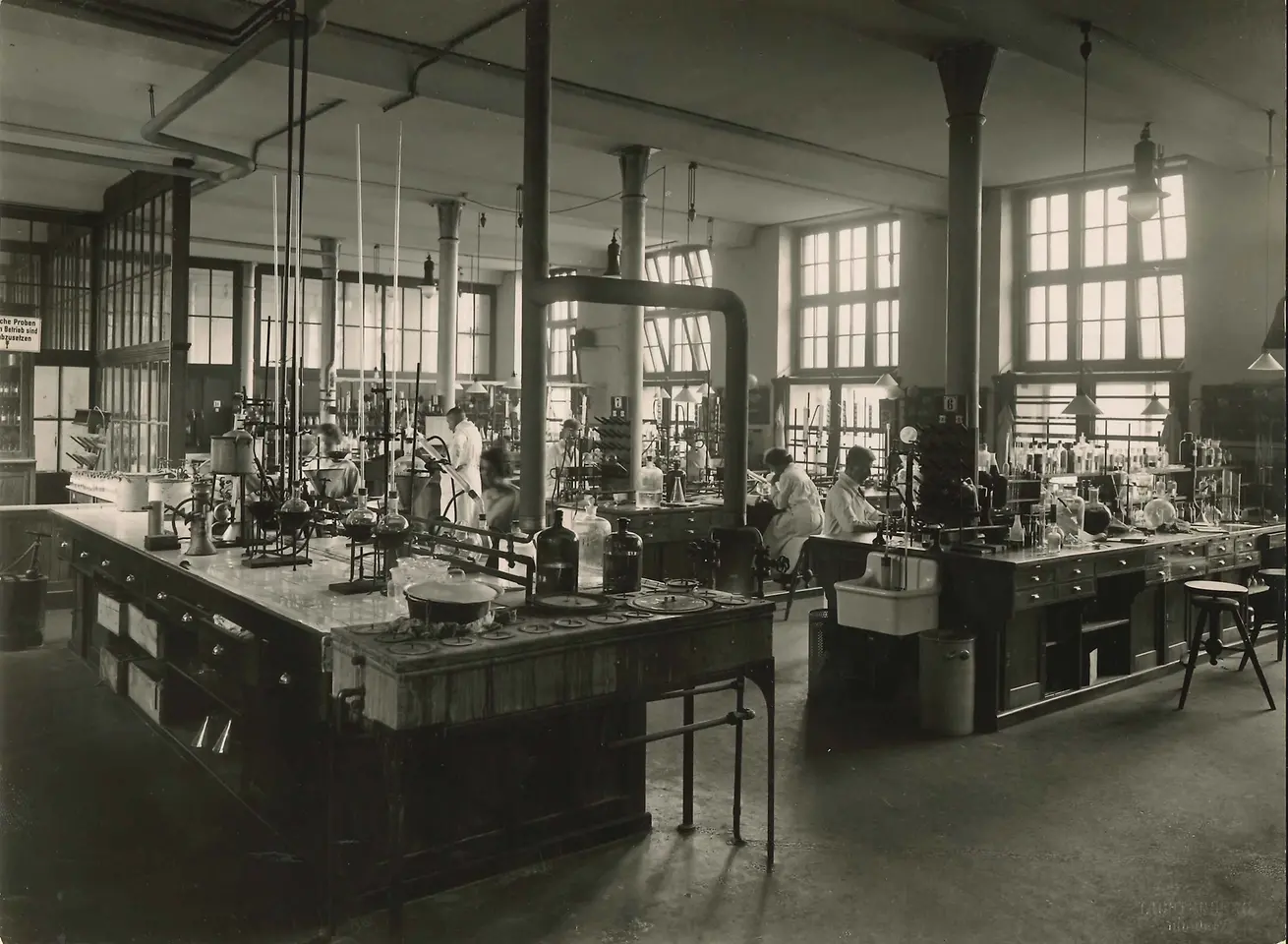 Employees in a laboratory in 1925.