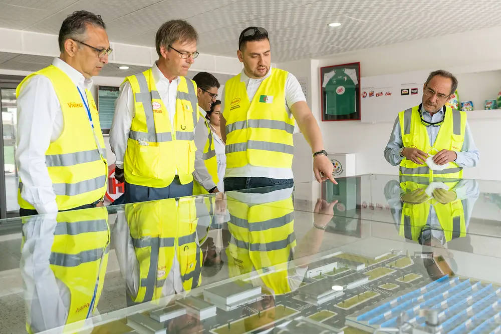 تنظم شركة هنكل الجزائر النسخة التاسعة من "تحلى اللمة": مبادرة تضامنية للشهر الكريم.