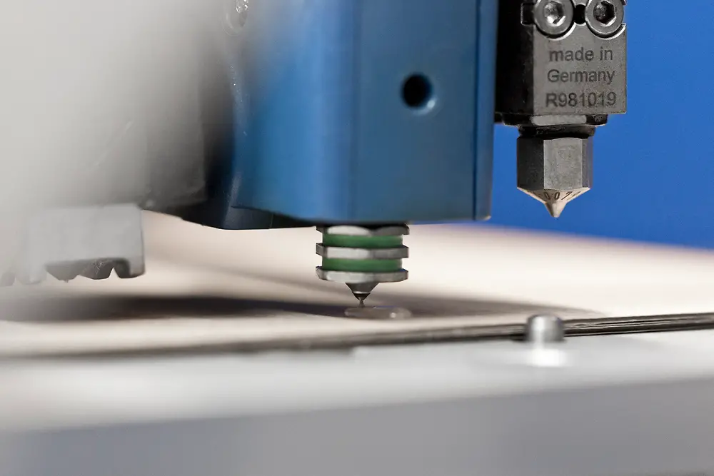 
Henkel, Kraton, and Dow have achieved a reduction in product carbon footprint for two of Henkel’s North American flagship Technomelt products for end-of-line packaging.