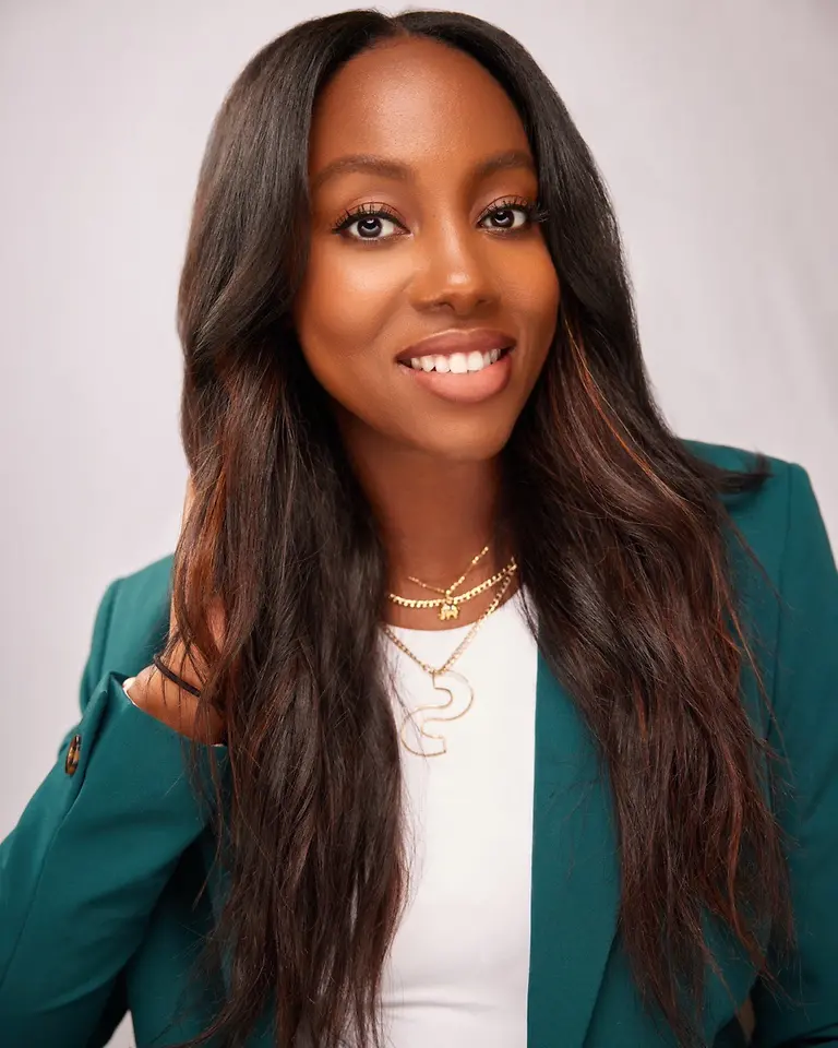 headshot of SherriAnn Cole