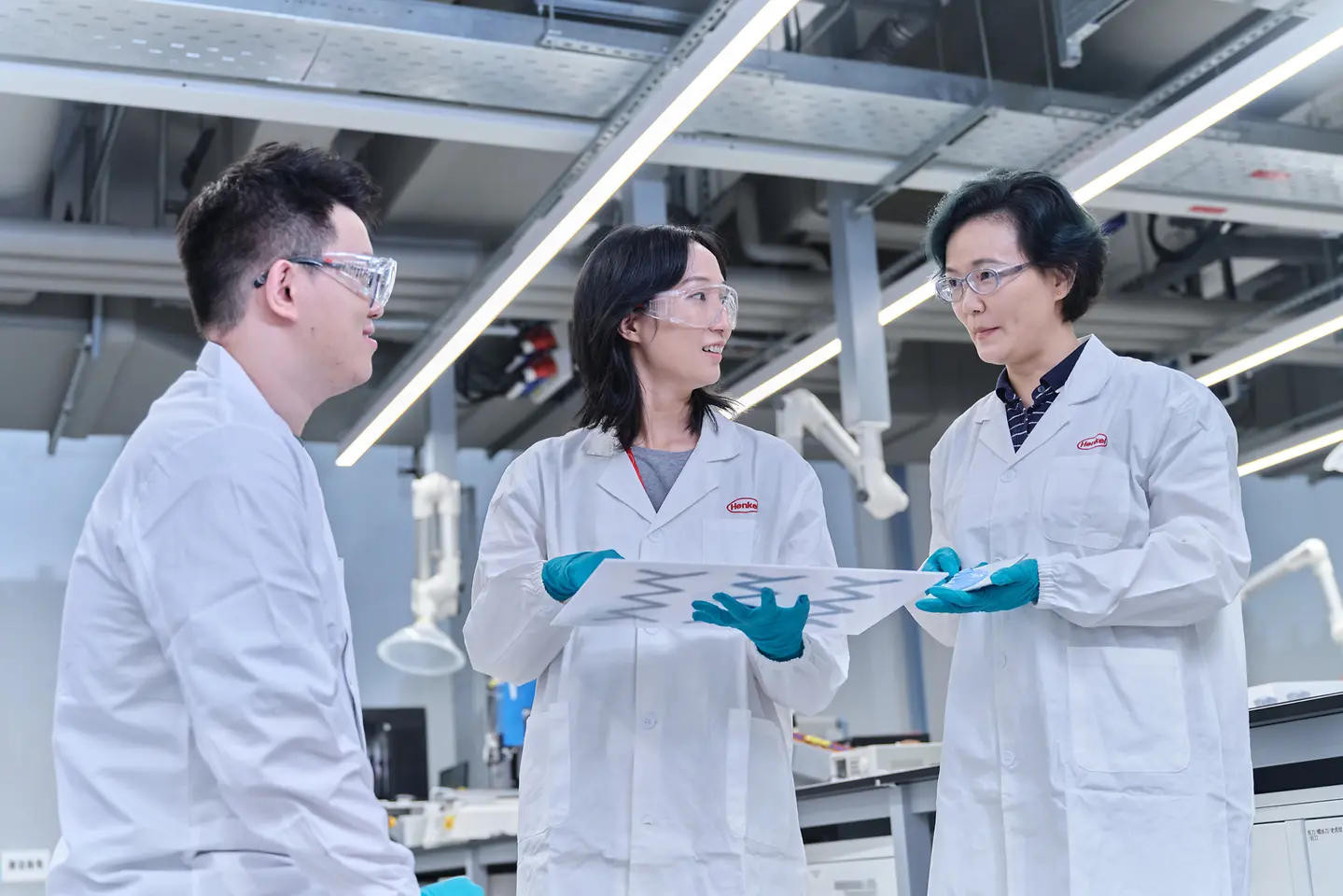 汉高粘合剂技术上海创新体验中心在华落成启用