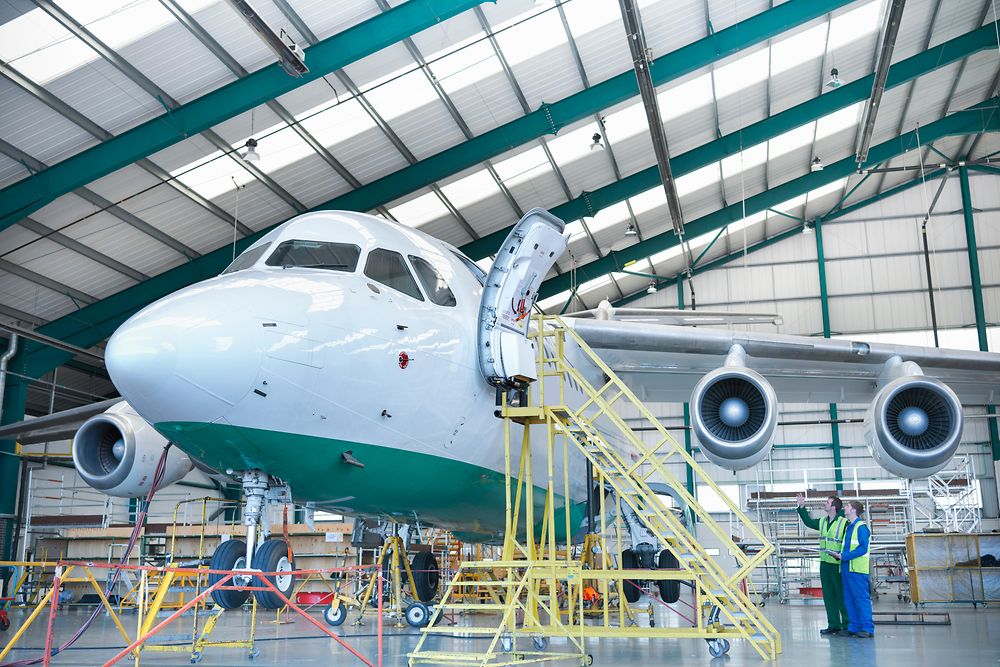 OEM’s gestalten mit Komposit-Komponenten und -Strukturen Leichtbauteile für Flugzeuge 