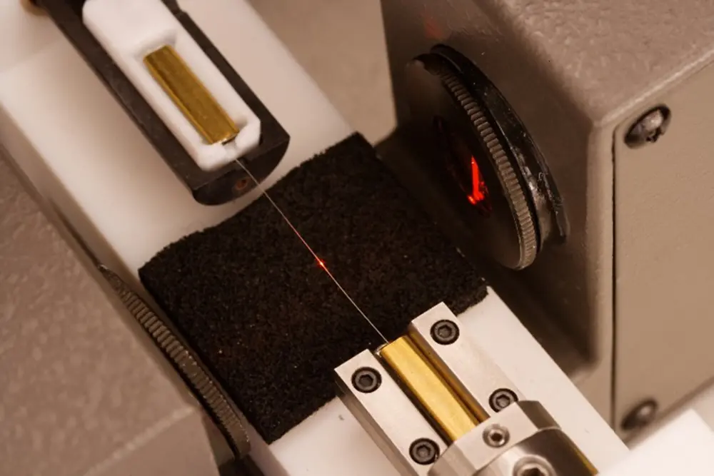 
激光測量髮絲粗細