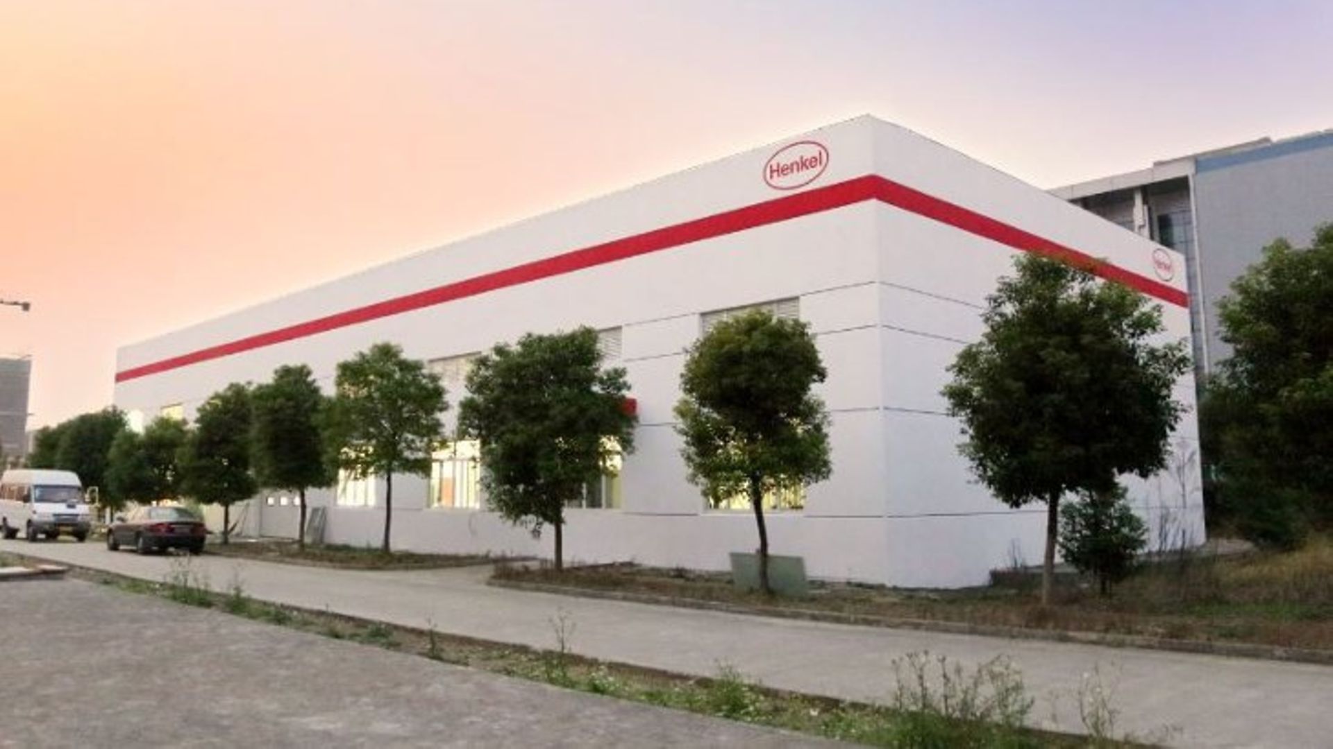 2015-01-19 Henkel opens Asias first Loctite center in China-1