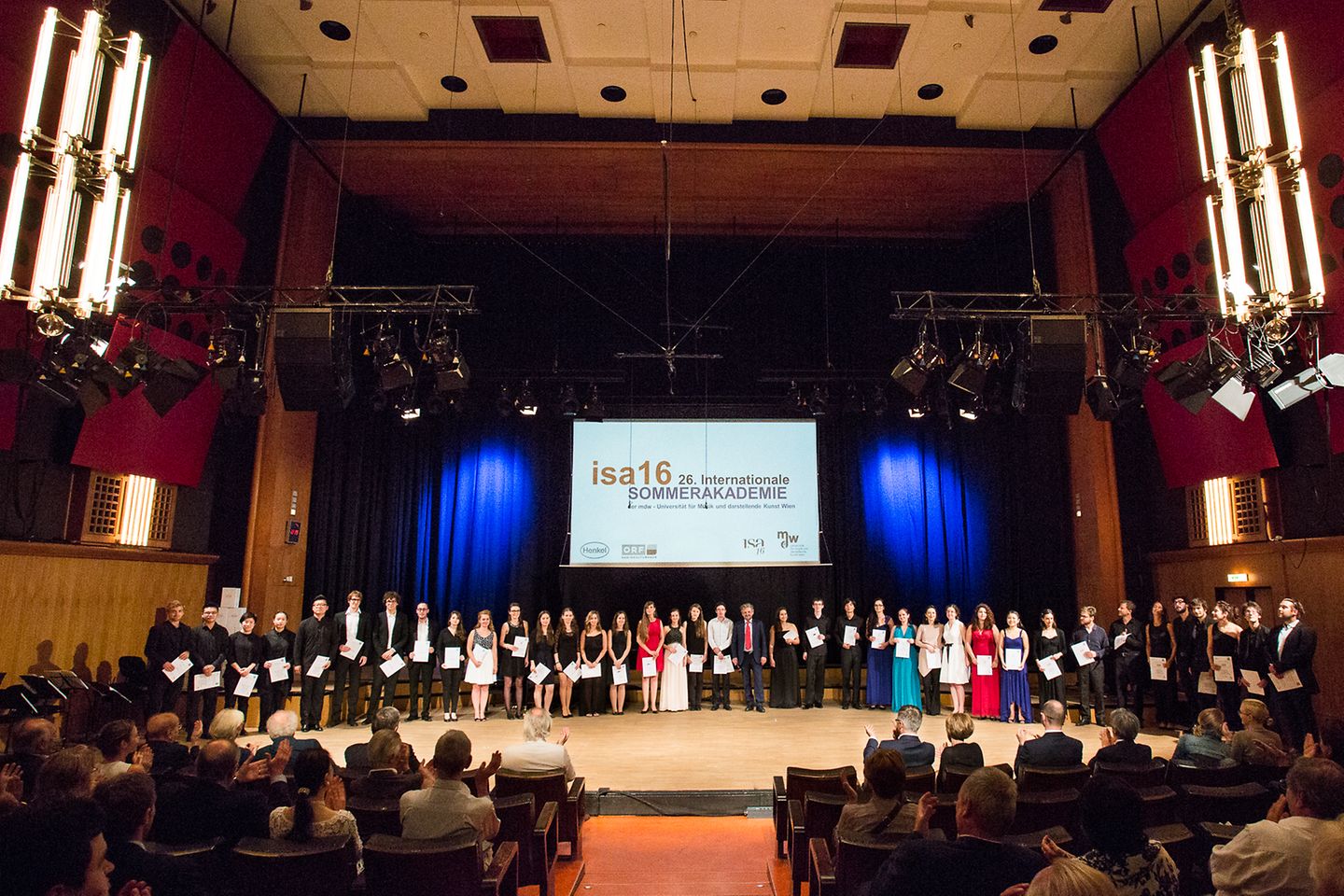 Bei einem Abschlusskonzert im ORF RadioKulturhaus Wien wurden die Preisträger der diesjährigen Internationalen Sommerakademie (isa) ausgezeichnet.
