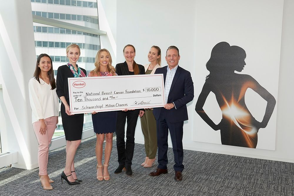Vanessa Marques of Henkel; Danae Johnson and Kara Causey of National Breast Cancer Foundation, Xenia Barth, Susanne Wiegand, and Ed Vlacich of Henkel announce a $10,000 donation to kick off the partnership between the organizations as part of the company's Schwarzkopf Million Chances initiative.